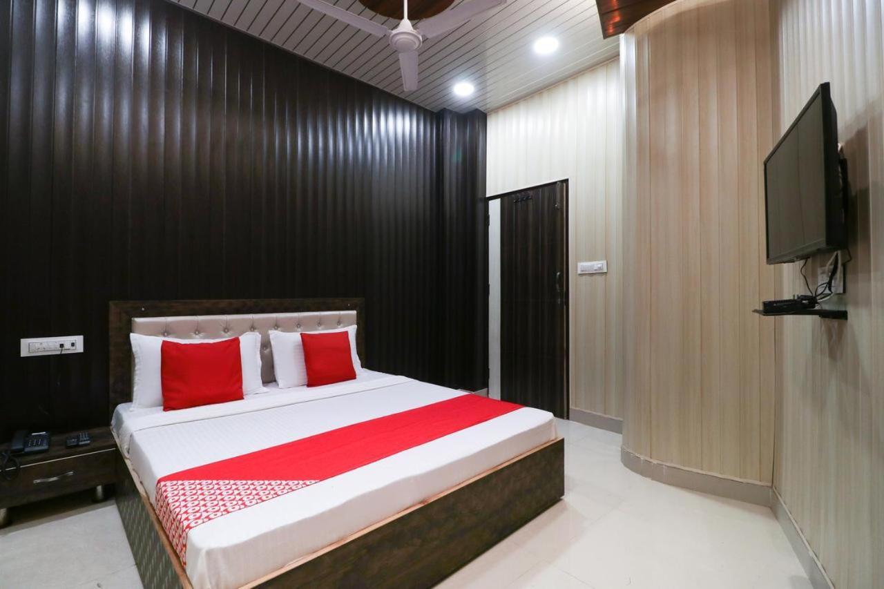 Hotel 7 Deep Ludhiana Dış mekan fotoğraf